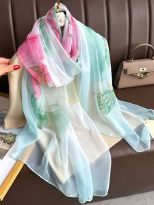 Travel New Sun Protection Silk Scarf Womens Versatile Air Conditioning Warm Shoulder Shawl Soft Printed Beach Towel Long Scarf