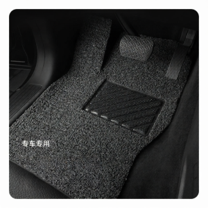 QUEES | Main Driver Silky Carpet-Style Car Floor Mat