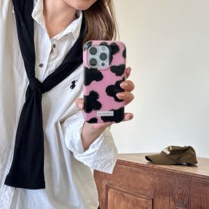 Creative Pink Black Sweater Leopard Pattern Phone Case For iPhone 16E 17 16 15 14 13 12 11 Pro Max 7 8 Plus XR XS MAX Air Cover