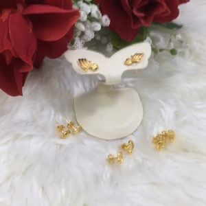 ต่างหูทองปักก้าน แฟชั่น มีเซลล์ ปริมาณ กระทะ บรรจุภัณฑ์ และเซลล์ใหม่ ทองไมครอน ชุบ และดีไซน์เรียบหรู พร้อมส่ง สวยงาน งานอย่างถูกต้อง อาจใช้ได้ทุกโอกาส