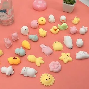 [SG SELLER]10Pcs Ramdon Baby Kids Toy Super Mini Cute Stress Relief Pinch Squishy Toys