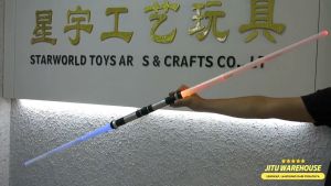 ( DIJAMIN ORI ) Pedang Mainan Anak Double Bladed Lightsaber Star Wars / Pedang mainan anak dengan lampu warna warni yang dapat menyala dalam gelap / aksesoris mainan anak murah terbaru terlaris aman dan tahan lama
