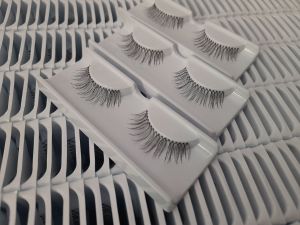 Bulumata 110 Short Look Natural Lusinan (12 pasang)
