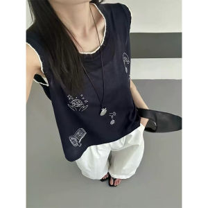 YUEZHONGWEI | เสื้อกั๊กไหมน้ำแข็งถักคอตุ้มกลมสไตล์ฝรั่งเศสสำหรับผู้หญิงในฤดูร้อน เสื้อแขนกุดหลวมๆ ดีไซน์เก๋ไก๋ ใส่ได้ทุกวัน