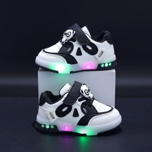 Boys and Girls Light Shoes Baby Girls Light Shoes Led with Light White Shoes Kids Light up Shoes Soft 1-3-4-6 Years Old