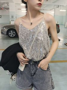 เสื้อกั๊กสายเดี่ยวคอวีสีล้วนสำหรับผู้หญิงในช่วงฤดูร้อนปี 2022 ทรงหลวม ทรงสั้น เสื้อชั้นในแฟชั่นฤดูร้อน