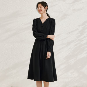 Yigue | French Style V-Neck Jacquard Black Waist Cinching Dress