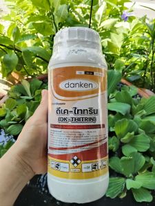 ไทอะมีทอกแซม+แลมบ์ดา-ไซฮาโลทริน (ดีเค-ไททริน) ใช้ป้องกันเพลี้ยไฟในข้าวโพดหวาน ปริมาณสุทธิ 1000 มิลลิลิตร