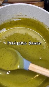 Premium Pistachio Sauce 1kg Creamy / Crunchy | Pistachio Spread for Kunafa Dessert Baking | Pistachio Cream Topping Ice Cream Waffle Pancake | Bakery Ingredient Best Seller