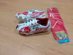 Sepatu Bola Anak: Pilihan & Tips Memilih Ukuran yang Tepat