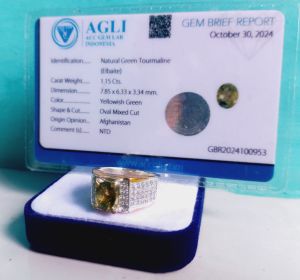 Cincin Natural Green Tourmaline (Albaite) NTD (No Treatment Detection) dijamin asli natural dengan memo yang sudah teruji di laboratorium permata