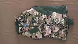 Áo Khoác Mềm Mại Chiến Thuật Nam Có Mũ Trùm Đầu Chống Gió Họa Tiết Rằn Ri Thích Hợp Cho Săn Bắn Câu Cá Đi Bộ Đường Dài Cắm Trại Mùa Thu Nhẹ Khóa Kéo.