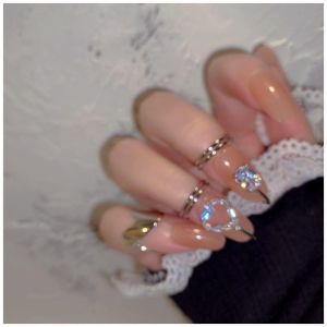 แหวนทรงเพชรสำหรับผู้หญิง แหวนตกแต่งเล็บสไตล์อ่อนๆ แหวนเปิดหัวเข็มขัดแบบเป็นกลุ่ม แหวนนิ้วชี้สุดเทรนด์