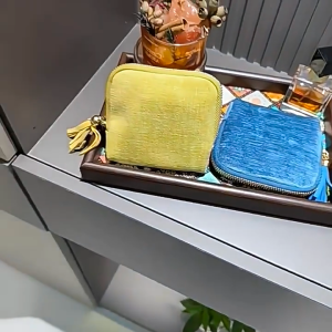 【Fast Delivery | Local Stock】 Soft Velvet Jewelry Pouch Multiple Inner Compartments Tassel Zipper For Travel Daily Use Storing Rings Earrings Necklaces