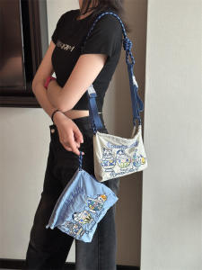 Ball Chain Embroider Small Size Crossbody Bag Niche Style Lightweight Shoulder Handbag Minimalist Commuter Walking Shoulder Bag