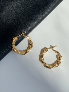 Sterling Silver & Twisted Metal Circle Earrings: A Guide to Female Fashion
