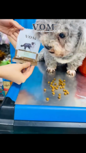 Hạt V.O.M Dinh Dưỡng Hỗ Trợ Đa Chức Năng Cho Chó Túi 1.4Kg