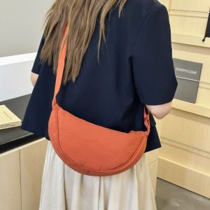 Simple Fresh Canvas Nylon Dumpling Bag Womens Crossbody Bag Fashionable Casual Small Bag for Commuting And Leisure