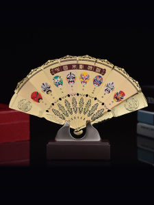 Chinese Style Featured Foreign Affairs Gift Present Peking Opera Facial Makeup Golden Fan Ornaments Folk Peking Opera Facial Makeup Crafts