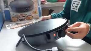 เครื่องทำแพนเค้ก เครื่องทำพิซซ่า 1000W ปรับความร้อนได้ อเนกประสงค์ SK-BBQ-842