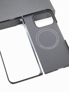 Lightweight Thin Carbon Fiber Business Magnetic Absorption Google Pixel 9 pro Fold Phone Case Luxury Protective Cover Anti-Slip