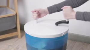 Portable 2-in-1 Mini Washing Machine and Spin Dryer Holds up to 2 kg Hand Cranked Non-Electric Top Washer/Dryer for Camping Caravans
