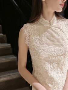 Elegant French Style White Lace Shirt Womens Fashionable Button Design Spring Summer Casual Loose Fit Online Exclusive