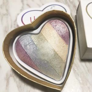 Makeup Revolution Unicorn Highlighting Blush Palette 3 Gradient Colors Skin Brightening Natural 3D Cheek Enhancement Any Skin Type