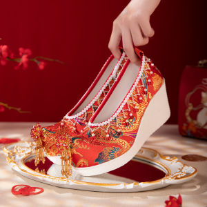Red Hanfu Wedding Shoes Womens Thick Heel Heightening Slope Heel Embroidered Shoes Match Wedding Clothes Ancient Style Chinese Shoes