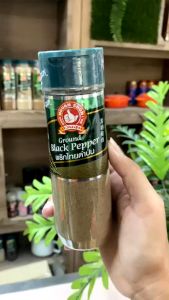 👍ง่วนสูน พริกไทยดำป่น 110 g ขวดพลาสติก Ground Black Pepper ต้ม หมัก หรือผัด เพิ่มรสชาติอาหารให้เผ็ดร้อนกลิ่นหอม สินค้าส่งจากไทย