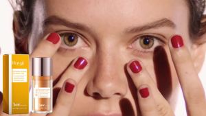 Hoygi  5D ครีมซ่อมแซมรอบดวงตาต่อต้านริ้วรอยเปปไทด์   ลดเลือนริ้วรอยและถุงใต้ตา ผิวกระชับและเรียบเนียน ครีมบำรุงรอบดวงตาที่ให้ความชุ่มชื้น