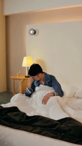 Greenward Semprotan Tidur Aromaterapi Lavender – Sleep Spray Alami untuk Tidur Nyenyak & Relaksasi