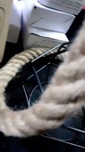 โคมไฟเพดานแบบหยด เชือกป่าน ปรับความยาวได้ โคมไฟแขวน ย้อนยุค เหล็ก โคมไฟแขวน ใช้ได้กับ ร้านอาหาร คาเฟ่ บาร์ ห้องครัว ห้องนั่งเล่น แสงไฟตกแต่ง