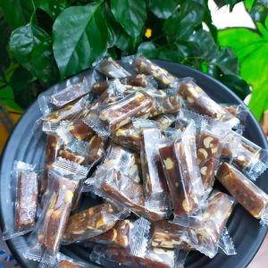1Kg Kẹo Chuối Đậu Phộng Đặc Sản Bến Tre - Mai Ngọc Food