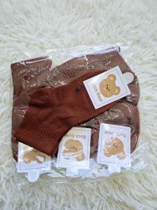 Sale=12คู่   ถุงเท้านักเรียน สีน้ำตาล(brown sock)ราคาต่อคู่