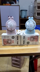 Quạt Cầm Tay Mini Tai Thỏ Cute 2 Tốc Độ Gió Sạc USB Tiện Dụng Dễ Mang Theo Khi Đi Học Đi Làm Đi Chơi