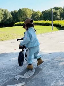 Xe cân bằng 2 bánh Meloto trọng lượng nhẹ dành cho trẻ từ 1-4 tuổi