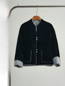 New Chinese Style Velvet Embroidered Shirt Top Retro Womens Winter Outerwear Unique Super Beautiful Commute Straight Tube
