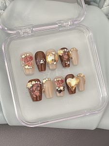 Handmade Bear Baby Nail Tips Cute Wearable Fake Nails Gentle Color Series Autumn Winter New Arrival Advanced Sensation Manicure