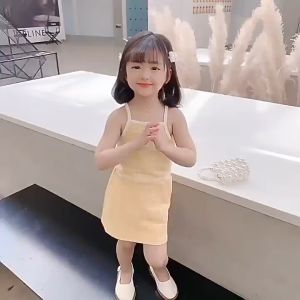 Babyonline(Y013)D1 ชุดเช็ตแฟชั่นเด็กผู้หญิงเสื้อสายเดี่ยวกระโปรงเอวสม็อคสั้นลายสก็อต ผ้าฝ้าย นิ่ม ใส่สบาย