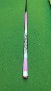 11.5mm Pink Billiard Cue Carbon Fiber Cue Stick Anti Slip Handle For Eight Balls Nine Balls Billiard Cue Stick