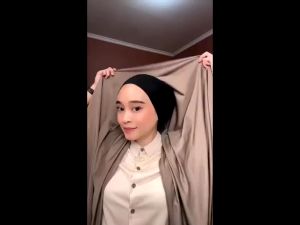 AliMaMa - PASHMINA KAOS JERSEY - Pasmina Rayon Kerudung Hijab Muslimah Pashmina Malay Flowy Medan