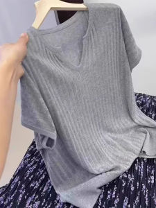 DVDK | Grey V-Neck Slimming Short Sleeve T-Shirt Thin