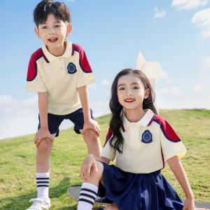 โรงเรียนอนุบาล ฤดูร้อน ชุดกีฬาแขนสั้นชุดชั้นสําเร็จการศึกษาโรงเรียนประถมศึกษา นักเรียน ชุดนักเรียนสไตล์วิทยาลัยประสิทธิภาพ ชุดสูท