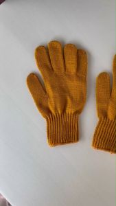 ถุงมือพระ ถุงมือทำงานพระ ถุงมือไหมพรมพระ ถุงมือไหมพรม ถุงมือถวายพระ ถุงมือพระสงฆ์ ถุงมือกันหนาวพระ ถุงมือไหมพรมเนื้อดี พร้อมส่ง