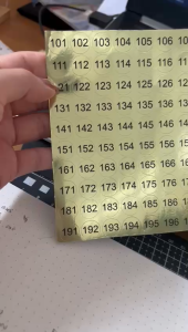 Stiker GOLD angka 1-100 untuk ditempel di Angpao Wedding
