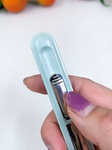 2-in-1 ที่สนเข็มถอดด้ายแบบ เครื่องร้อยด้าย เล็กพาสะดวก 1ชิ้น Needle Threader เย็บเครื่องมือพิเศษ G3312