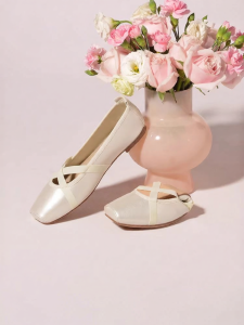 REEMOOR | Crisscross Strap Comfortable Soft Sole Ballet Shoes Women