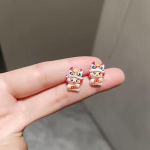 Red Lion Ear Cuff Womens Fashion Jewelry New Year Style Lucky Animal Design Autumn Winter Trendy Earring Vintage Court Style