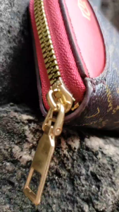 Dompet Mini Wanita Slot Premium Banyak Kulit Elegan Motif WA1168B7 Resleting Daelyn Merah